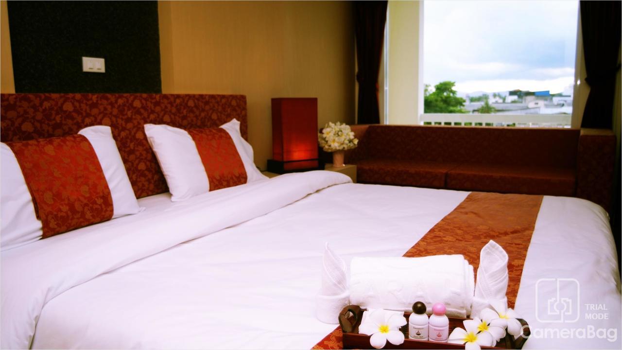 Panatara Hotel Chumphon Exterior foto